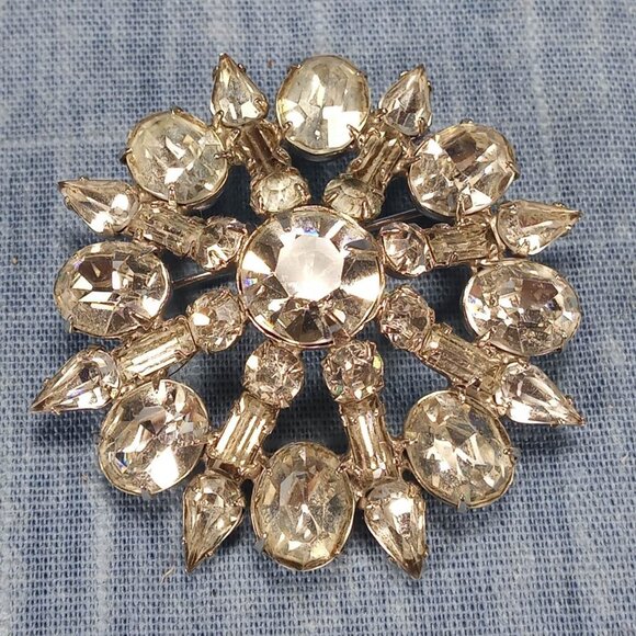 Jewelry - 1950s Vintage Clear Rhinestone Dome Vintage Brooch